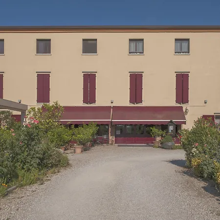 호텔 Belfiore 오스텔라토